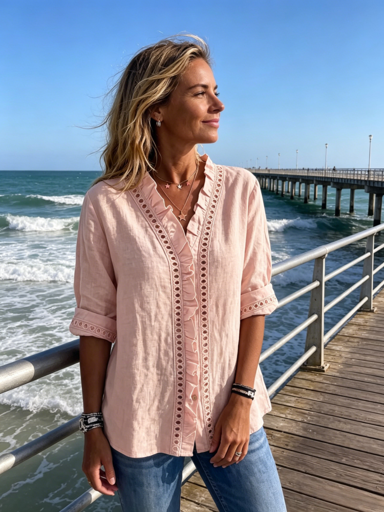 Ainhoa - Blusa con cuello en V, volantes y bordado calado