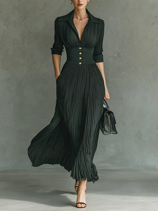 Elodia - Vestido maxi plisado con cuello de solapa