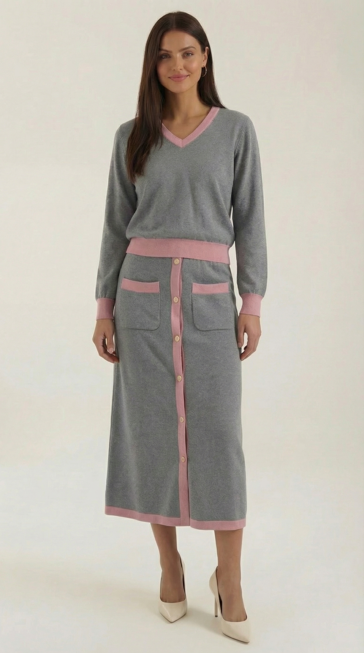 Conjunto de jersey de cuello en V y falda midi Cheryl